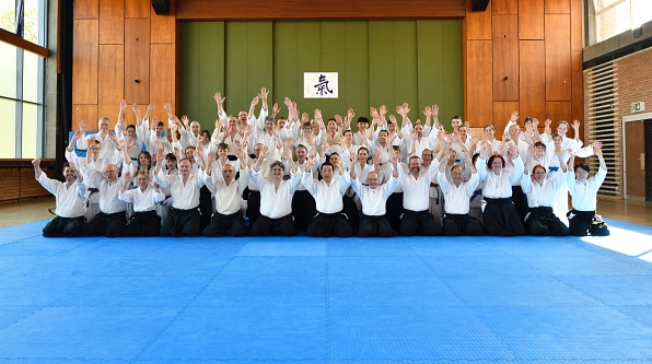 GroupFoto596x333px